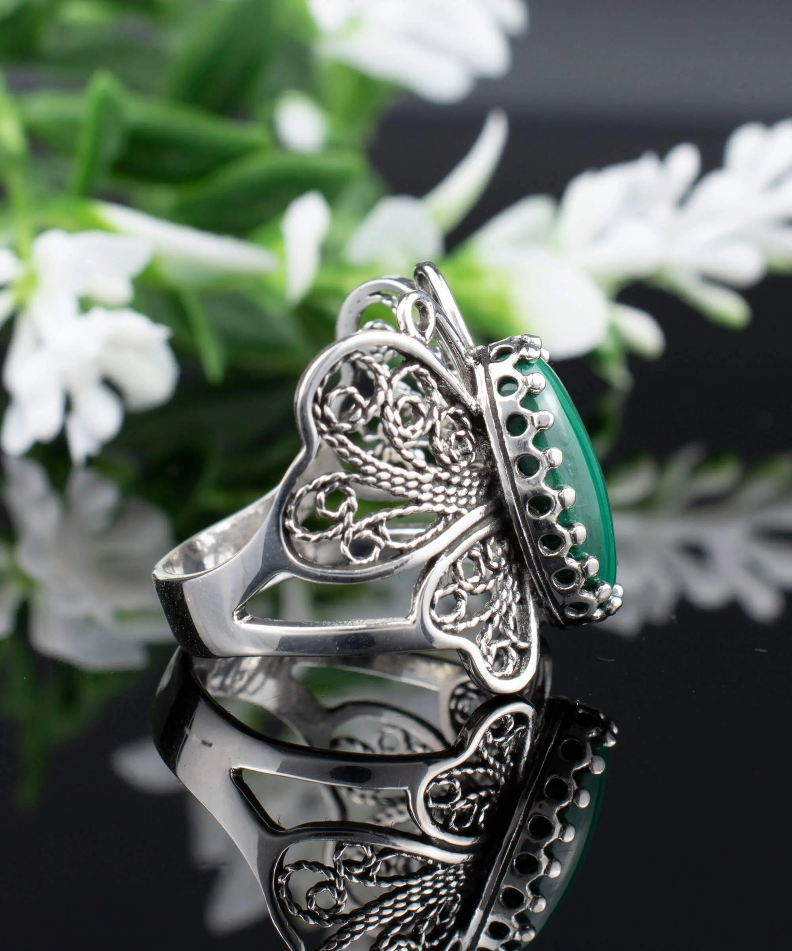 Filigree Art Malachite Gemstone Butterfly Design Women Silver Cocktail Ring