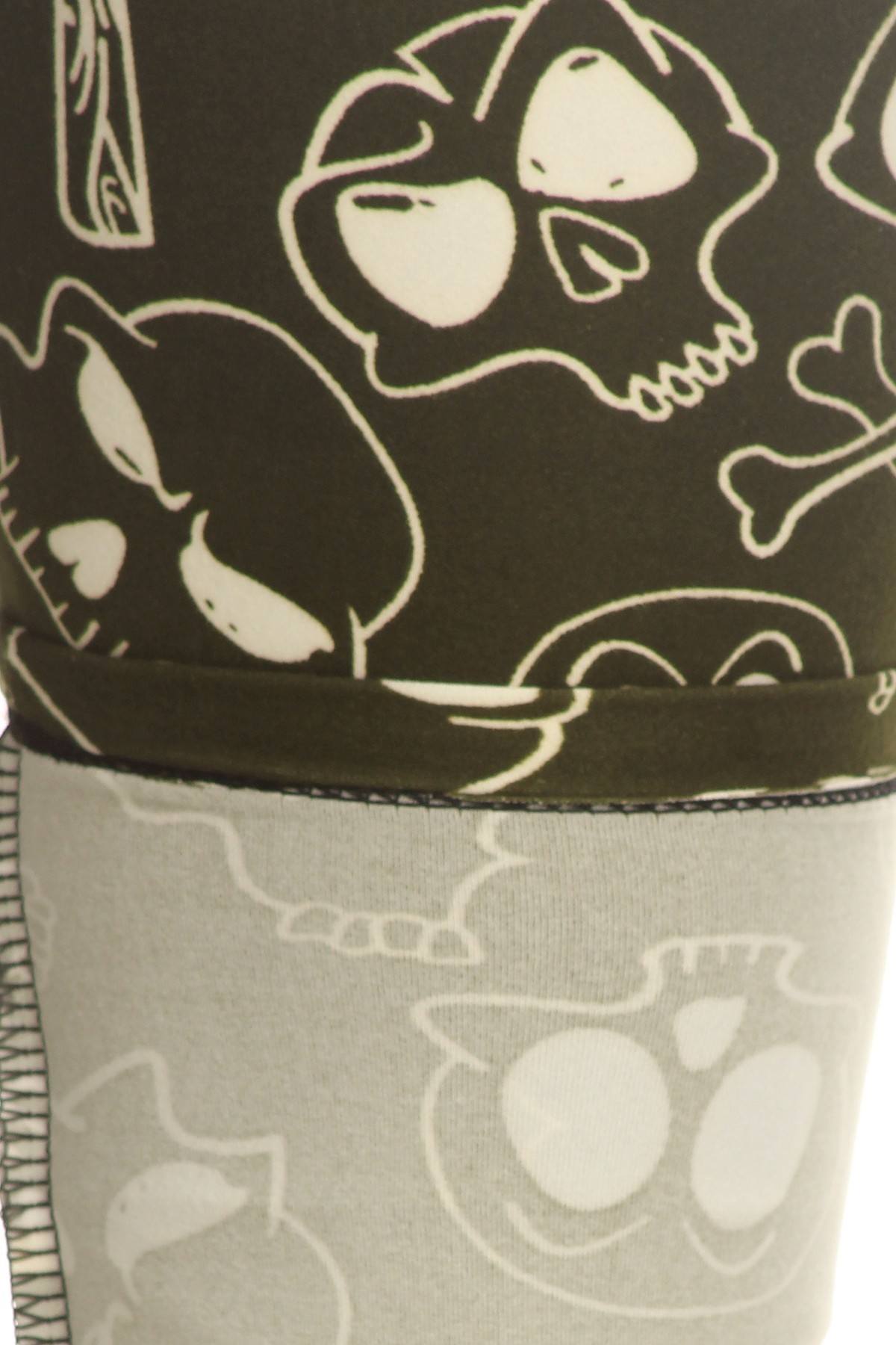 Skulls And Bones Graphic Printed Knit Legging With Elastic Waist Detail. High Waist Fit.