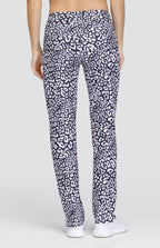 Mulligan 31" Pant - Onyx Leopard