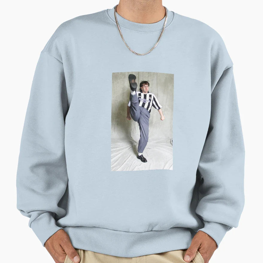 Geordie Dancer T-Shirt - Minimalist Print Unisex