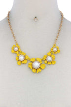 Floral Pearl Bead Necklace